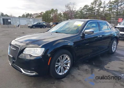 2017 Chrysler 300C z USA, uszkodzony, nr VIN 2C3CCAEG4HH662899